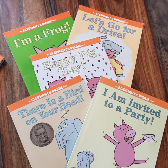 An ELEPHANT & PIGGIE book collection - Picture 2 of 5